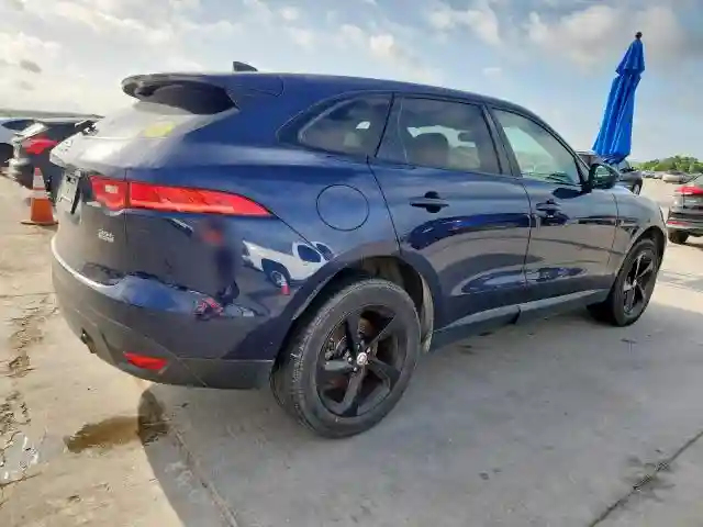 SADCK2BV7HA066342 2017 JAGUAR F-PACE-2
