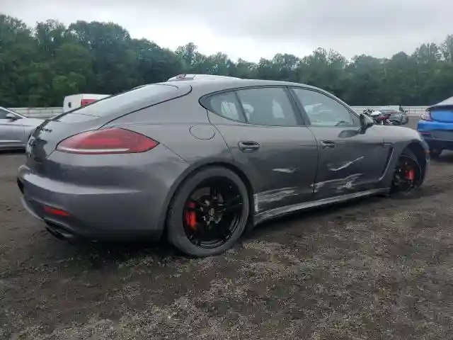WP0AF2A7XGL080197 2016 PORSCHE PANAMERA-2
