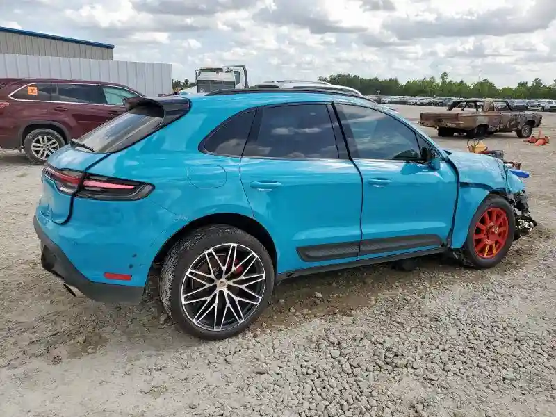 WP1AG2A50PLB35346 2023 PORSCHE MACAN-2