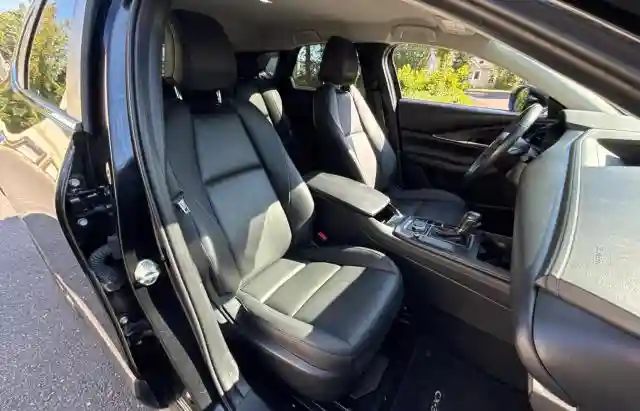 3MVDMBBM9PM524187 2023 MAZDA CX30-4