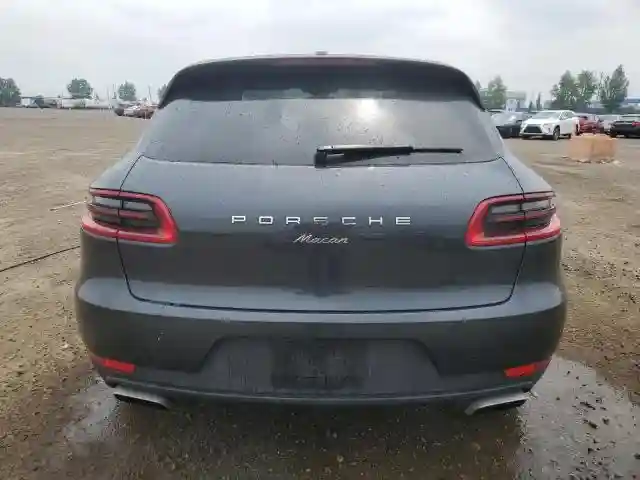 WP1AA2A58JLB24698 2018 PORSCHE MACAN-5
