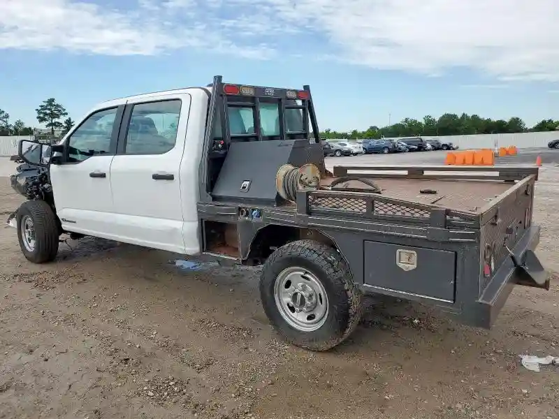 1FT7W2BT8PEC30883 2023 FORD F250-1