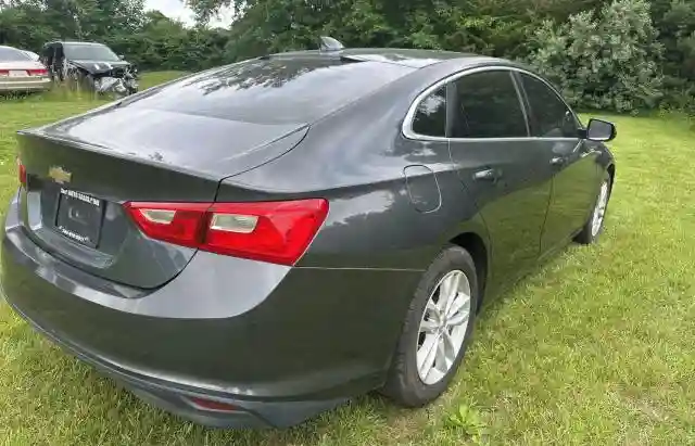 1G1ZE5ST9GF172427 2016 CHEVROLET MALIBU-3