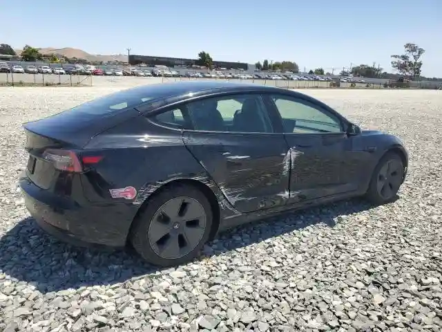 5YJ3E1EA5NF324639 2022 TESLA MODEL 3-2