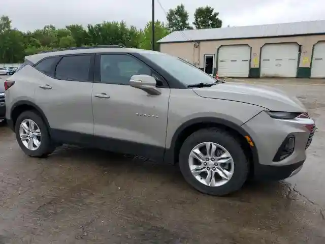 3GNKBHRS9MS532455 2021 CHEVROLET BLAZER-3