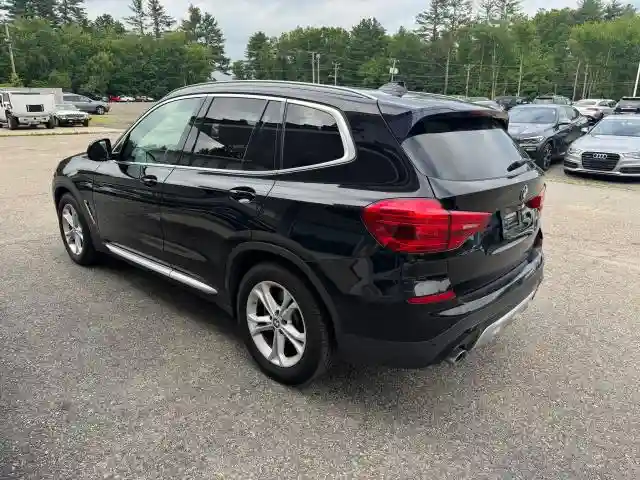 5UXTR9C54KLE18434 2019 BMW X3-2