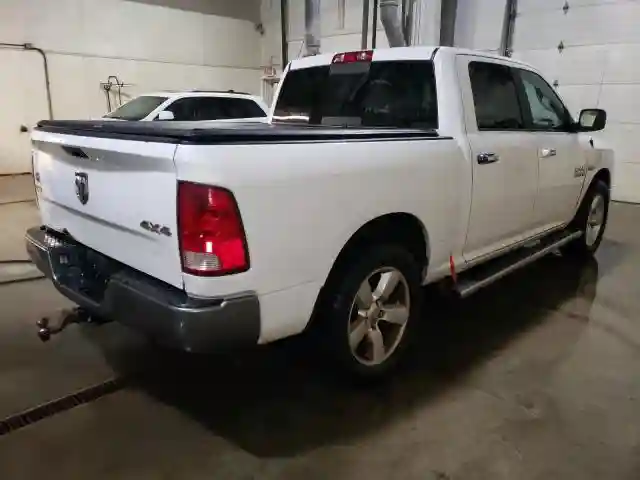 1C6RR7LT2JS259677 2018 RAM 1500-2