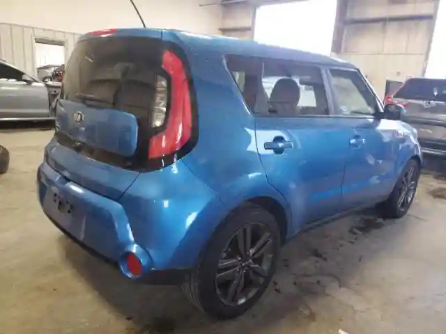 KNDJP3A58F7145122 2015 KIA SOUL-2