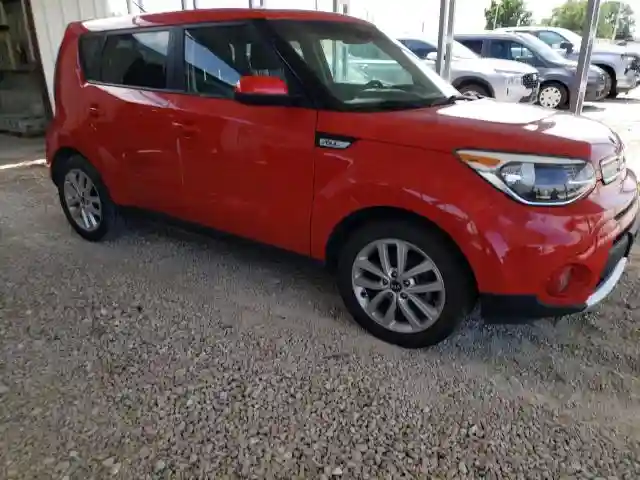 KNDJP3A51J7535357 2018 KIA SOUL-3