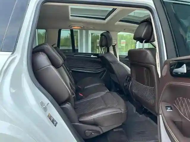 4JGDF7DE4JA999468 2018 MERCEDES-BENZ GLS-CLASS-5