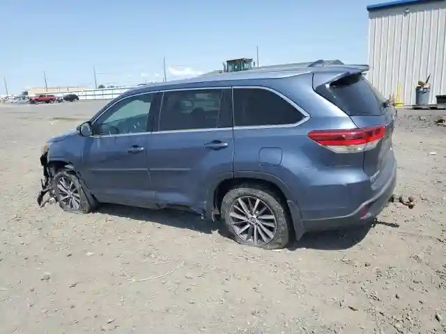 5TDJZRFH2HS468591 2017 TOYOTA HIGHLANDER-1