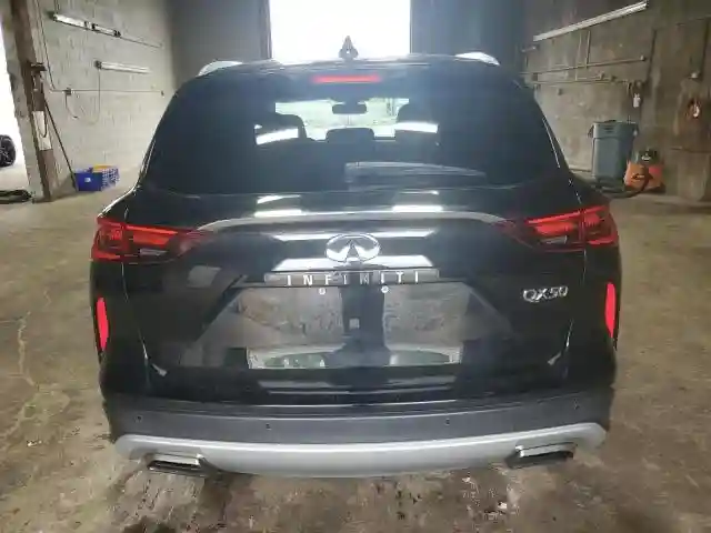3PCAJ5M32KF104822 2019 INFINITI QX50-5