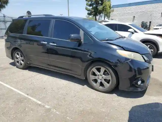 5TDXZ3DC7HS787029 2017 TOYOTA SIENNA-3