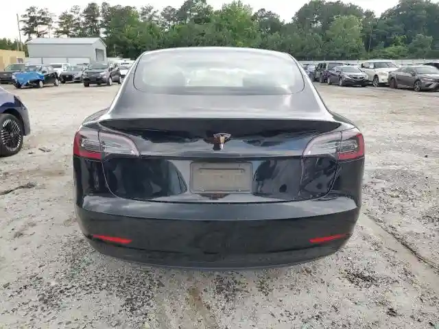 5YJ3E1EA8PF436452 2023 TESLA MODEL 3-5