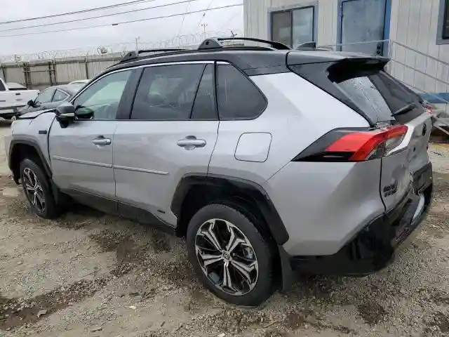 JTMEB3FV2RD208004 2024 TOYOTA RAV4-1