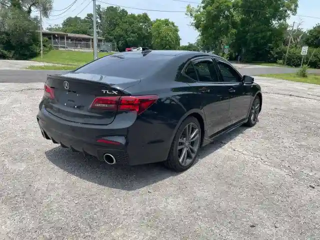19UUB1F63KA003695 2019 ACURA TLX-3