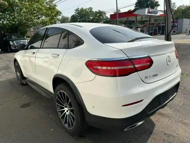 WDC0J4KB7KF543603 2019 MERCEDES-BENZ GLC-CLASS-1
