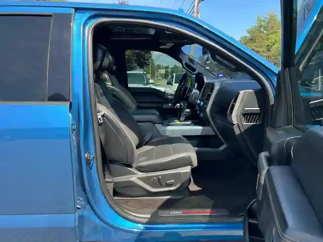 1FTFW1RG8KFA79612 2019 FORD F150-4