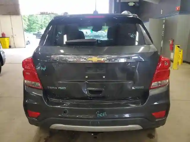 3GNCJRSB8HL281709 2017 CHEVROLET TRAX-5