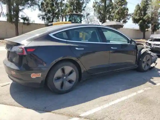 5YJ3E1EAXKF409939 2019 TESLA MODEL 3-2