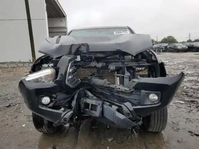 5TFCZ5AN7HX117670 2017 TOYOTA TACOMA-4