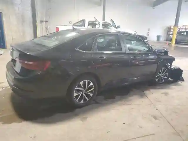3VW5M7BU8RM049053 2024 VOLKSWAGEN JETTA-2