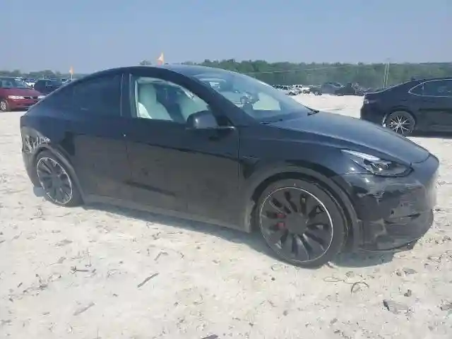 7SAYGDEF5NF344292 2022 TESLA MODEL Y-3