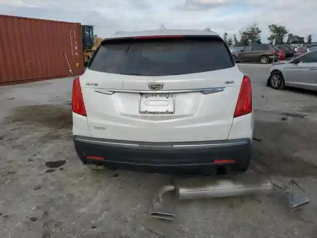 1GYKNCRS8JZ182473 2018 CADILLAC XT5-5