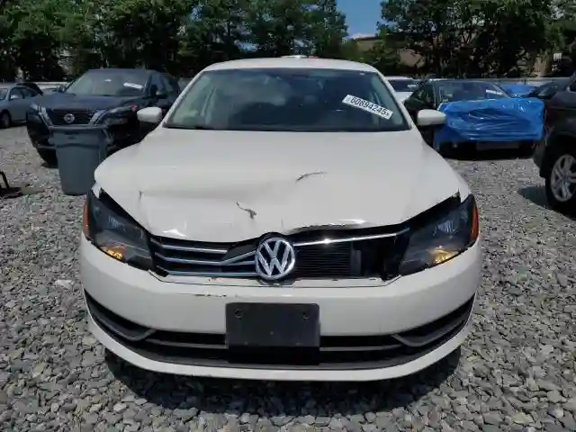 1VWAT7A36FC033201 2015 VOLKSWAGEN PASSAT-4