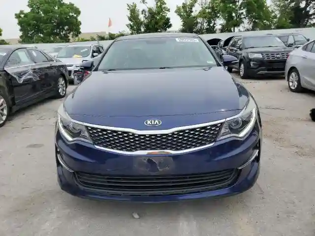 5XXGU4L35HG158389 2017 KIA OPTIMA-4