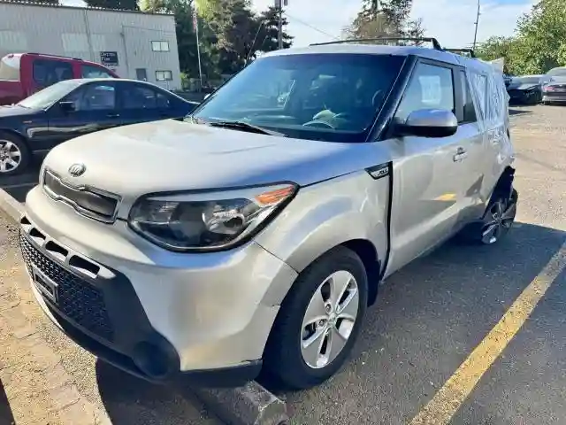 KNDJN2A20F7795780 2015 KIA SOUL-1