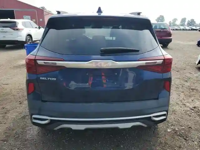 KNDETCA23P7454579 2023 KIA SELTOS-5