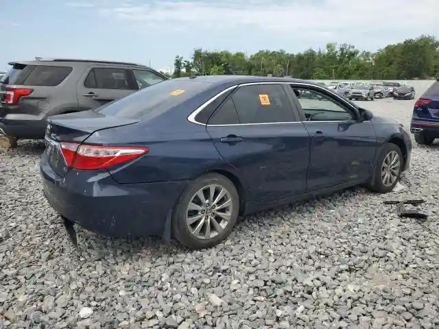 4T1BF1FKXHU679569 2017 TOYOTA CAMRY-2