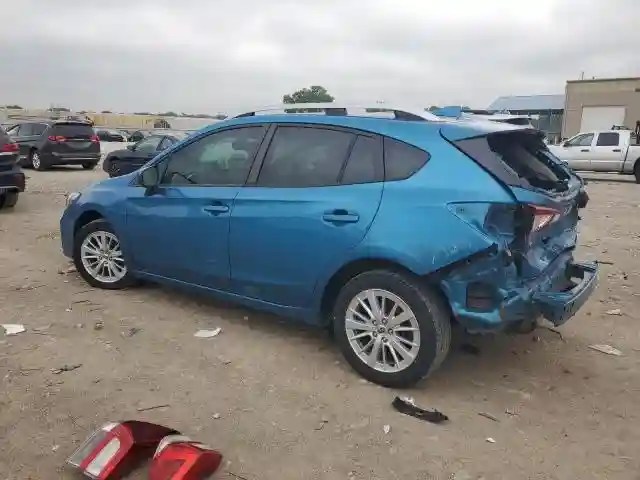 4S3GTAB64J3718681 2018 SUBARU IMPREZA-1