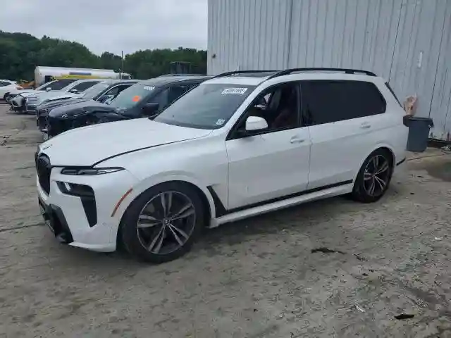 5UX23EM08R9S11767 2024 BMW X7-0