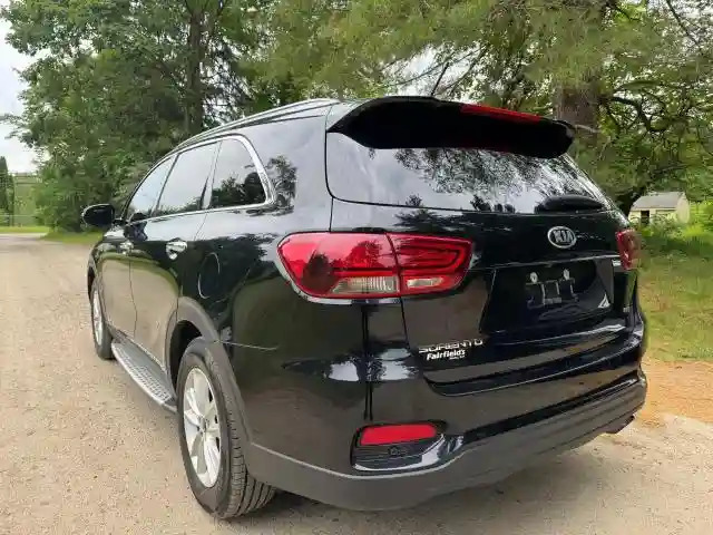 5XYPGDA36LG685176 2020 KIA SORENTO-2