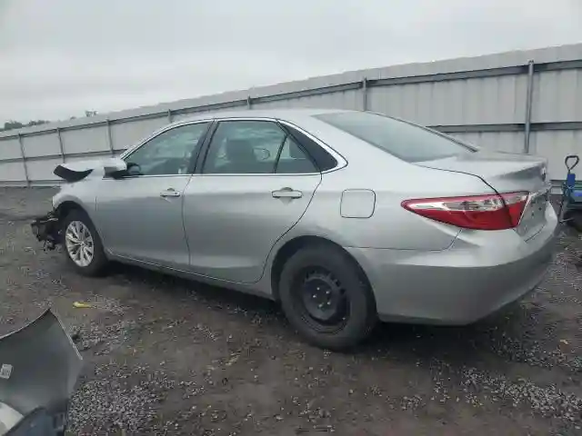 4T1BF1FK7HU813468 2017 TOYOTA CAMRY-1