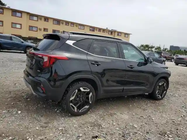 KNDETCA78R7603468 2024 KIA SELTOS-2