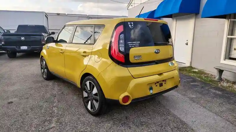 KNDJX3A58F7210230 2015 KIA SOUL-2