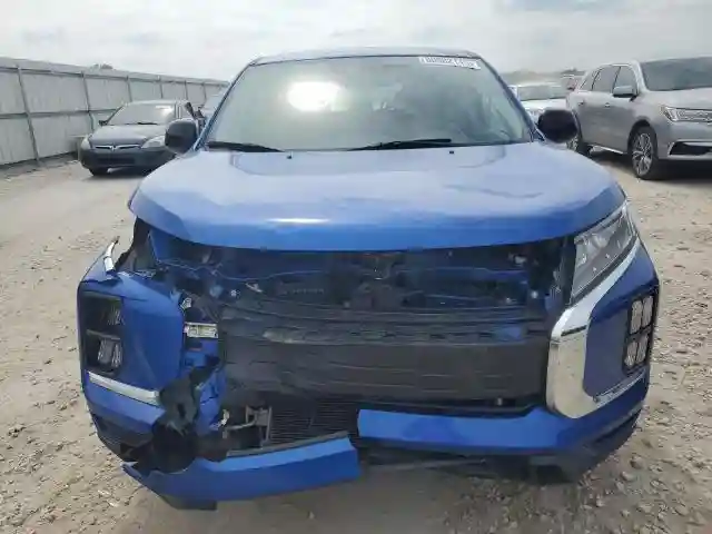 JA4APUAUXMU005823 2021 MITSUBISHI OUTLANDER-4
