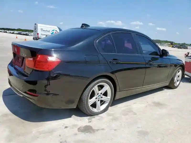 WBA3D3C50FK158343 2015 BMW 3 SERIES-2