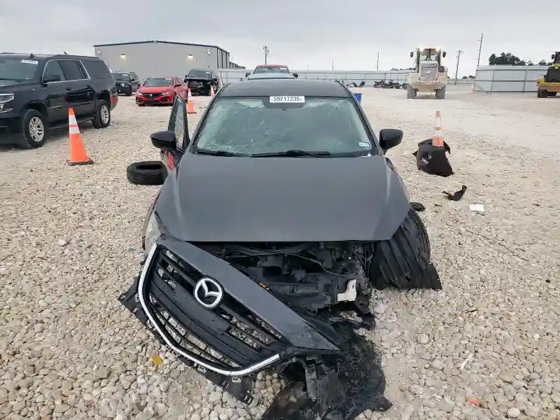 JM1BM1T79F1271444 2015 MAZDA 3-4