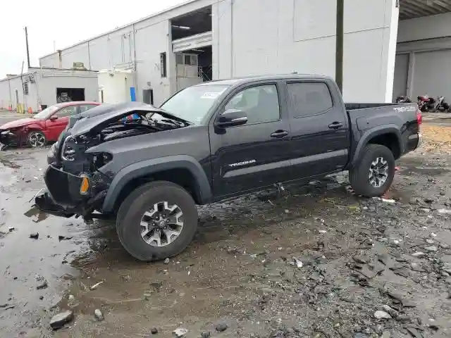 5TFCZ5AN7HX117670 2017 TOYOTA TACOMA-0