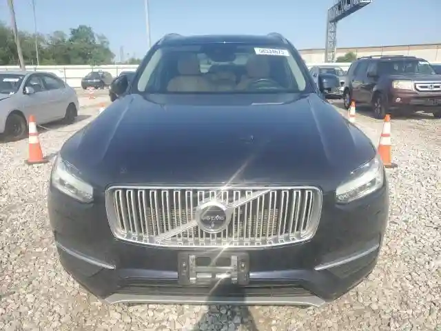 YV4A22PL3G1042433 2016 VOLVO XC90-4