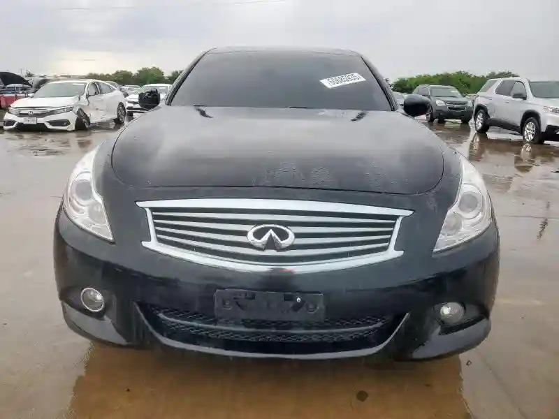 JN1CV6AR3FM520048 2015 INFINITI Q40-4
