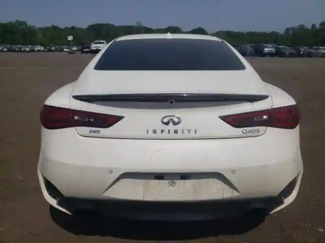 JN1EV7EL6JM390313 2018 INFINITI Q60-5