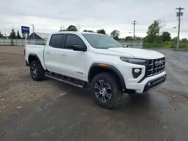 1GTP6DEK3R1267428 2024 GMC CANYON-3