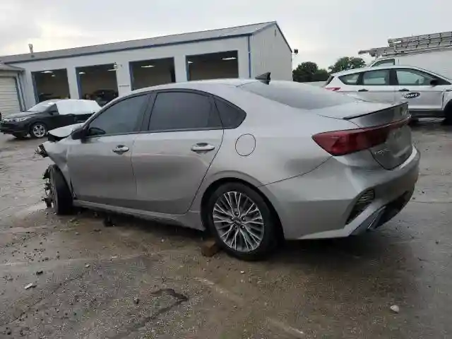 3KPF54AD1RE792037 2024 KIA FORTE-1
