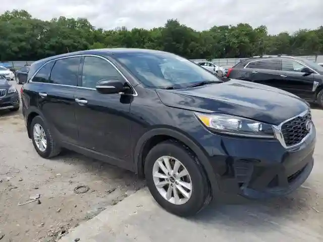 5XYPG4A38KG532393 2019 KIA SORENTO-3