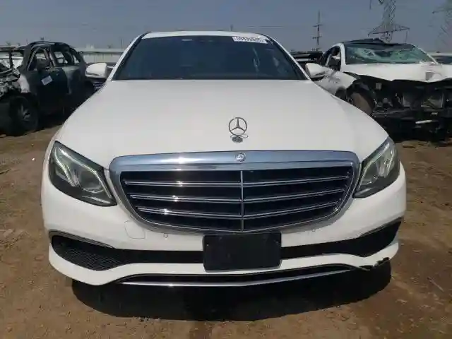 WDDZF4KB7HA136889 2017 MERCEDES-BENZ E-CLASS-4